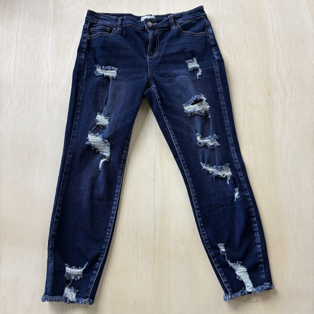 CELLO Jeans Juniors 11 Dark Wash Distressed Skinny Stretch Denim Fringe Hem‎